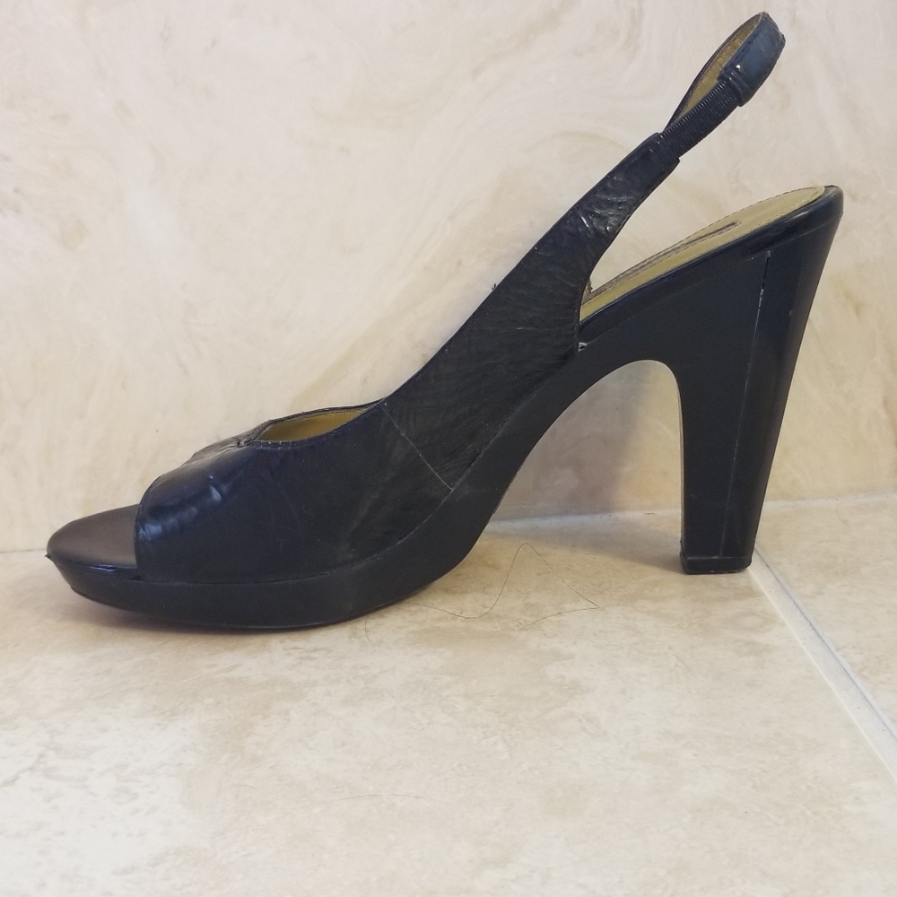 Bandolino Black medium heels